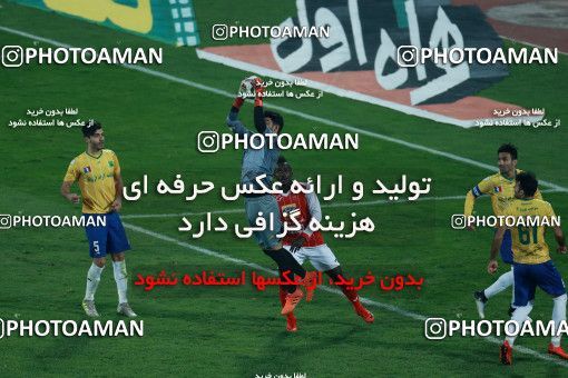 959893, Tehran, , Iranian Hazfi Cup, 1.4 round, Khorramshahr Cup, Persepolis ۱ v ۱ Sanat Naft Abadan on 2017/12/19 at Azadi Stadium