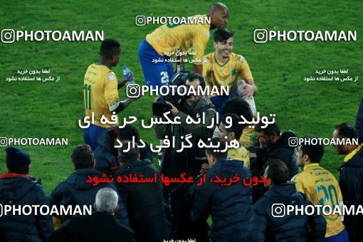 959889, Tehran, , Iranian Hazfi Cup, 1.4 round, Khorramshahr Cup, Persepolis ۱ v ۱ Sanat Naft Abadan on 2017/12/19 at Azadi Stadium