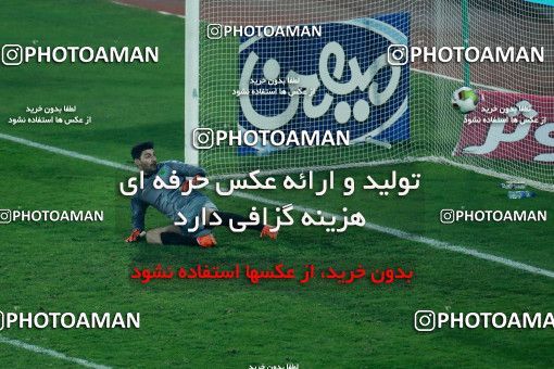 959692, Tehran, , جام حذفی فوتبال ایران, Quarter-final, Khorramshahr Cup, Persepolis 1 v 1 Sanat Naft Abadan on 2017/12/19 at Azadi Stadium