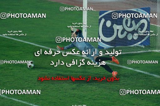 959569, Tehran, , جام حذفی فوتبال ایران, Quarter-final, Khorramshahr Cup, Persepolis 1 v 1 Sanat Naft Abadan on 2017/12/19 at Azadi Stadium