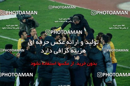 960139, Tehran, , جام حذفی فوتبال ایران, Quarter-final, Khorramshahr Cup, Persepolis 1 v 1 Sanat Naft Abadan on 2017/12/19 at Azadi Stadium