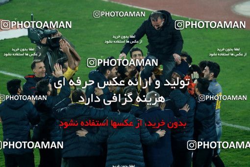 959358, Tehran, , Iranian Hazfi Cup, 1.4 round, Khorramshahr Cup, Persepolis ۱ v ۱ Sanat Naft Abadan on 2017/12/19 at Azadi Stadium