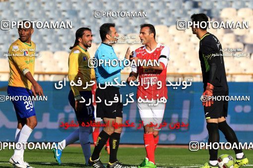 999754, Tehran, , جام حذفی فوتبال ایران, Quarter-final, Khorramshahr Cup, Persepolis 1 v 1 Sanat Naft Abadan on 2017/12/19 at Azadi Stadium