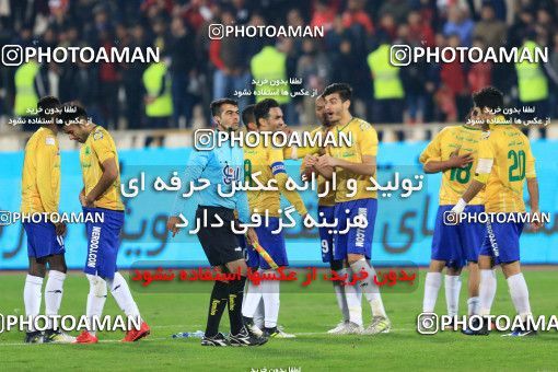 999394, Tehran, , جام حذفی فوتبال ایران, 1.4 round, Khorramshahr Cup, Persepolis 1 v 1 Sanat Naft Abadan on 2017/12/19 at Azadi Stadium