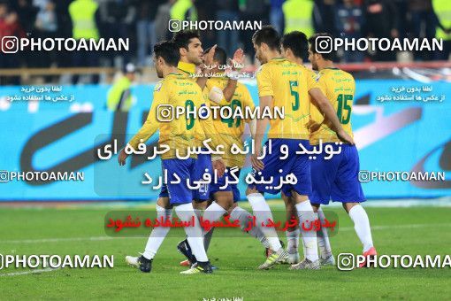 999511, Tehran, , جام حذفی فوتبال ایران, 1.4 round, Khorramshahr Cup, Persepolis 1 v 1 Sanat Naft Abadan on 2017/12/19 at Azadi Stadium