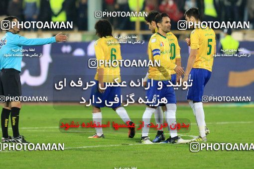 999316, Tehran, , جام حذفی فوتبال ایران, 1.4 round, Khorramshahr Cup, Persepolis 1 v 1 Sanat Naft Abadan on 2017/12/19 at Azadi Stadium