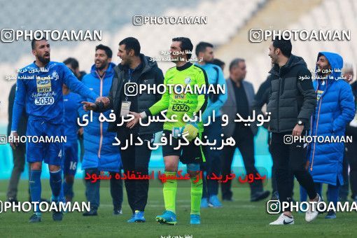 1001485, Tehran, , جام حذفی فوتبال ایران, 1.4 round, Khorramshahr Cup, Esteghlal 3 v 0 Iran Javan Boushehr on 2017/12/20 at Azadi Stadium