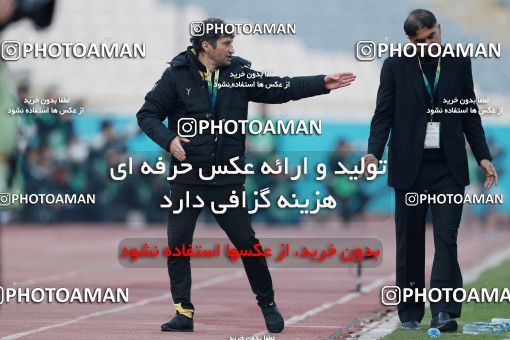 961098, Tehran, , جام حذفی فوتبال ایران, Quarter-final, Khorramshahr Cup, Esteghlal 3 v 0 Iran Javan Boushehr on 2017/12/20 at Azadi Stadium