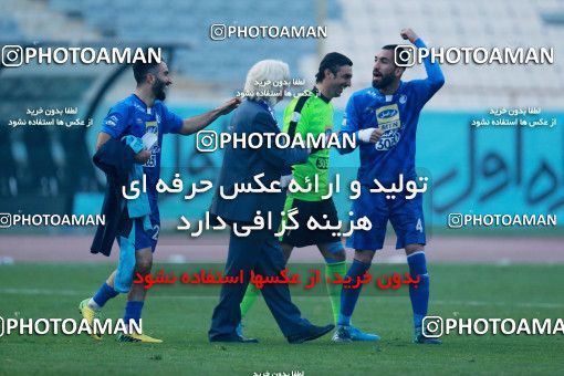 960423, Tehran, , جام حذفی فوتبال ایران, Quarter-final, Khorramshahr Cup, Esteghlal 3 v 0 Iran Javan Boushehr on 2017/12/20 at Azadi Stadium