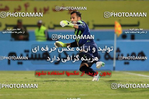 995690, Abadan, [*parameter:4*], Iran Pro League، Persian Gulf Cup، 2017-18 season، First Leg، Week 14، Sanat Naft Abadan ۱ v ۱ Tractor S.C. on 2017/12/01 at Takhti Stadium Abadan