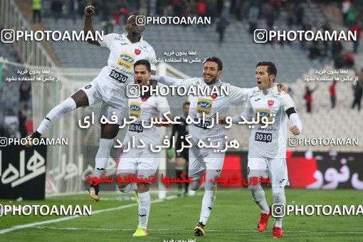 994135, Tehran, , جام حذفی فوتبال ایران, 1.8 round, Khorramshahr Cup, Badran Tehran 1 v 2 Persepolis on 2017/12/15 at Azadi Stadium