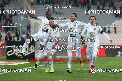 994151, Tehran, , جام حذفی فوتبال ایران, 1.8 round, Khorramshahr Cup, Badran Tehran 1 v 2 Persepolis on 2017/12/15 at Azadi Stadium