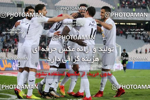 994139, Tehran, , جام حذفی فوتبال ایران, 1.8 round, Khorramshahr Cup, Badran Tehran 1 v 2 Persepolis on 2017/12/15 at Azadi Stadium