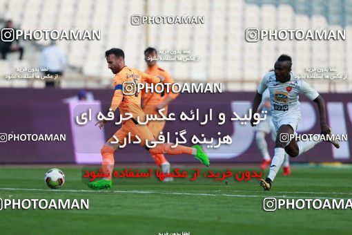 962588, Tehran, , جام حذفی فوتبال ایران, 1.8 round, Khorramshahr Cup, Badran Tehran 1 v 2 Persepolis on 2017/12/15 at Azadi Stadium