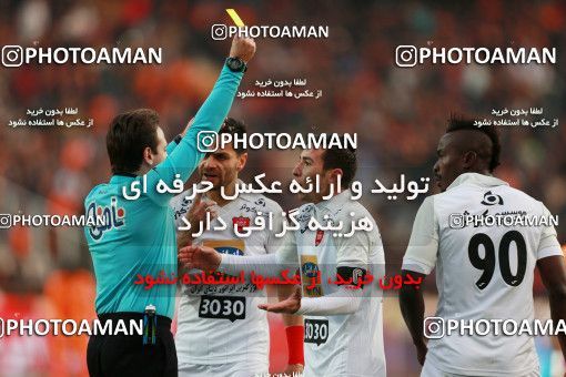 962639, Tehran, , جام حذفی فوتبال ایران, 1.8 round, Khorramshahr Cup, Badran Tehran 1 v 2 Persepolis on 2017/12/15 at Azadi Stadium