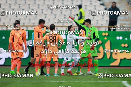 962427, Tehran, , جام حذفی فوتبال ایران, 1.8 round, Khorramshahr Cup, Badran Tehran 1 v 2 Persepolis on 2017/12/15 at Azadi Stadium