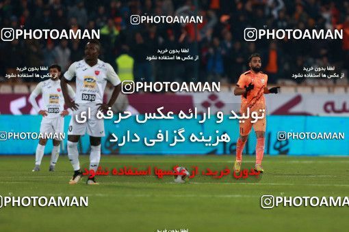 962681, Tehran, , Iranian Hazfi Cup, 1.8 round, Khorramshahr Cup, Badran Tehran ۱ v 2 Persepolis on 2017/12/15 at Azadi Stadium