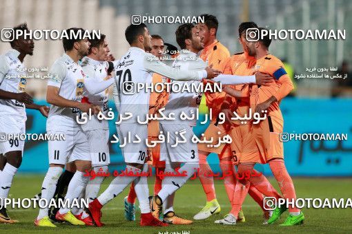 962797, Tehran, , جام حذفی فوتبال ایران, 1.8 round, Khorramshahr Cup, Badran Tehran 1 v 2 Persepolis on 2017/12/15 at Azadi Stadium