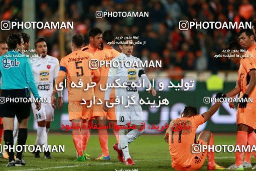 962528, Tehran, , جام حذفی فوتبال ایران, 1.8 round, Khorramshahr Cup, Badran Tehran 1 v 2 Persepolis on 2017/12/15 at Azadi Stadium