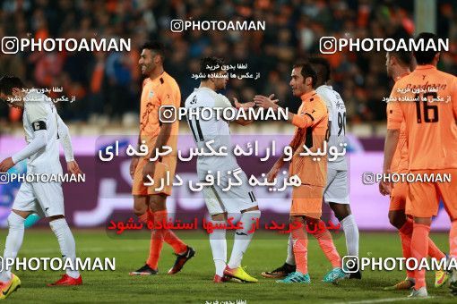 962792, Tehran, , جام حذفی فوتبال ایران, 1.8 round, Khorramshahr Cup, Badran Tehran 1 v 2 Persepolis on 2017/12/15 at Azadi Stadium