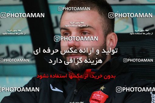 962369, Tehran, , جام حذفی فوتبال ایران, Eighth final, Khorramshahr Cup, Badran Tehran 1 v 2 Persepolis on 2017/12/15 at Azadi Stadium