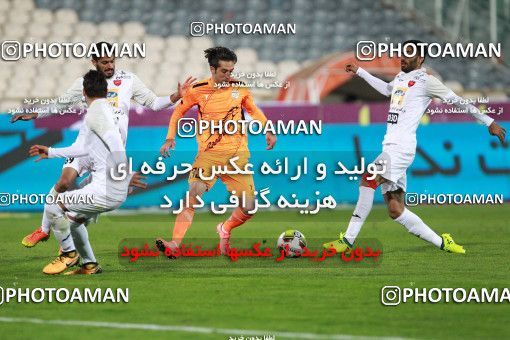 962087, Tehran, , Iranian Hazfi Cup, 1.8 round, Khorramshahr Cup, Badran Tehran ۱ v 2 Persepolis on 2017/12/15 at Azadi Stadium