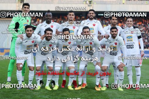 1077157, Tehran, , جام حذفی فوتبال ایران, 1.8 round, Khorramshahr Cup, Badran Tehran 1 v 2 Persepolis on 2017/12/15 at Azadi Stadium