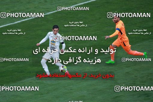 993240, Tehran, , جام حذفی فوتبال ایران, Eighth final, Khorramshahr Cup, Badran Tehran 1 v 2 Persepolis on 2017/12/15 at Azadi Stadium