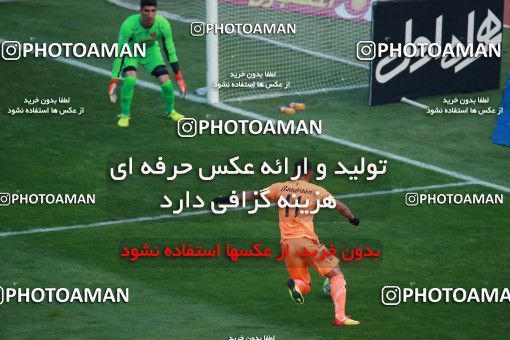 993048, Tehran, , جام حذفی فوتبال ایران, Eighth final, Khorramshahr Cup, Badran Tehran 1 v 2 Persepolis on 2017/12/15 at Azadi Stadium