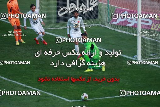 993391, Tehran, , جام حذفی فوتبال ایران, Eighth final, Khorramshahr Cup, Badran Tehran 1 v 2 Persepolis on 2017/12/15 at Azadi Stadium