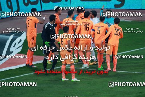 993914, Tehran, , جام حذفی فوتبال ایران, Eighth final, Khorramshahr Cup, Badran Tehran 1 v 2 Persepolis on 2017/12/15 at Azadi Stadium