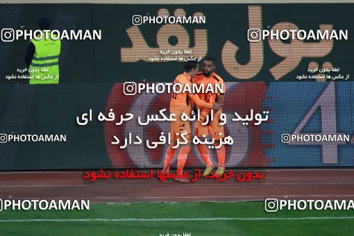 992988, Tehran, , جام حذفی فوتبال ایران, Eighth final, Khorramshahr Cup, Badran Tehran 1 v 2 Persepolis on 2017/12/15 at Azadi Stadium