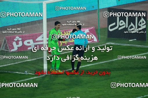 993728, Tehran, , Iranian Hazfi Cup, 1.8 round, Khorramshahr Cup, Badran Tehran ۱ v 2 Persepolis on 2017/12/15 at Azadi Stadium