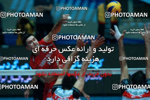 974028, Tehran, Iran, Iran Volleyball Super League، Shahid Hojaji Cup، 2017-18 season، First Leg، Week 10، Sarmayeh Bank 3 v ۰ Shahrdari Tabriz on 2017/11/29 at Azadi Indoor Stadium