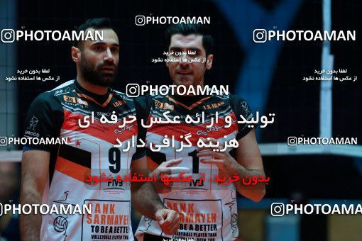 973980, Tehran, Iran, Iran Volleyball Super League، Shahid Hojaji Cup، 2017-18 season، First Leg، Week 10، Sarmayeh Bank 3 v ۰ Shahrdari Tabriz on 2017/11/29 at Azadi Indoor Stadium