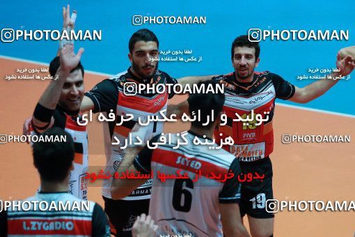 974006, Tehran, Iran, Iran Volleyball Super League، Shahid Hojaji Cup، 2017-18 season، First Leg، Week 10، Sarmayeh Bank 3 v ۰ Shahrdari Tabriz on 2017/11/29 at Azadi Indoor Stadium