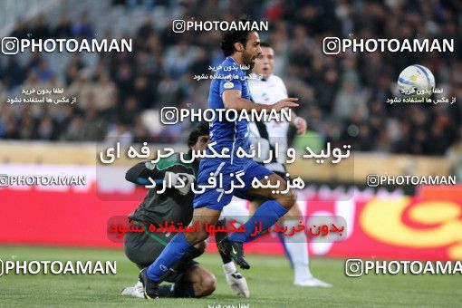 964256, Tehran, [*parameter:4*], Iran Pro League، Persian Gulf Cup، 2011-12 season، First Leg، Week 14، Esteghlal 3 v 2 Shahin Boushehr on 2011/11/24 at Azadi Stadium