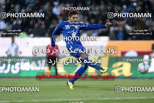 964284, Tehran, [*parameter:4*], Iran Pro League، Persian Gulf Cup، 2011-12 season، First Leg، Week 14، Esteghlal 3 v 2 Shahin Boushehr on 2011/11/24 at Azadi Stadium