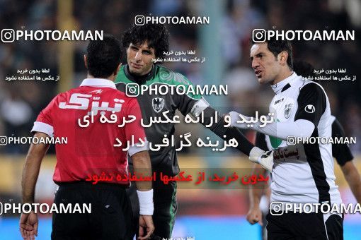 964441, Tehran, [*parameter:4*], Iran Pro League، Persian Gulf Cup، 2011-12 season، First Leg، Week 14، Esteghlal 3 v 2 Shahin Boushehr on 2011/11/24 at Azadi Stadium