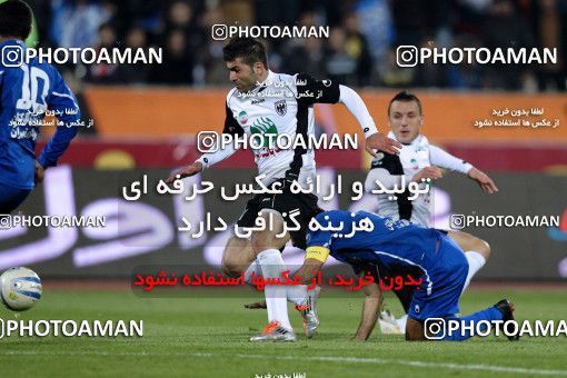 964383, Tehran, [*parameter:4*], Iran Pro League، Persian Gulf Cup، 2011-12 season، First Leg، Week 14، Esteghlal 3 v 2 Shahin Boushehr on 2011/11/24 at Azadi Stadium