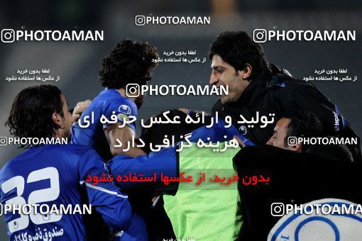 964642, Tehran, [*parameter:4*], Iran Pro League، Persian Gulf Cup، 2011-12 season، First Leg، Week 14، Esteghlal 3 v 2 Shahin Boushehr on 2011/11/24 at Azadi Stadium