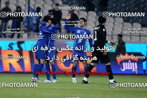 964470, Tehran, [*parameter:4*], Iran Pro League، Persian Gulf Cup، 2011-12 season، First Leg، Week 14، Esteghlal 3 v 2 Shahin Boushehr on 2011/11/24 at Azadi Stadium