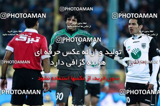 1048024, Tehran, [*parameter:4*], Iran Pro League، Persian Gulf Cup، 2011-12 season، First Leg، Week 14، Esteghlal 3 v 2 Shahin Boushehr on 2011/11/24 at Azadi Stadium