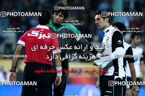 1047770, Tehran, [*parameter:4*], Iran Pro League، Persian Gulf Cup، 2011-12 season، First Leg، Week 14، Esteghlal 3 v 2 Shahin Boushehr on 2011/11/24 at Azadi Stadium