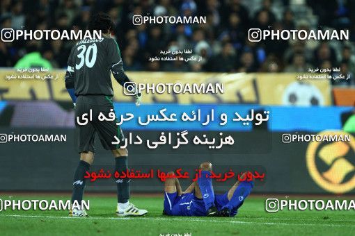 1047872, Tehran, [*parameter:4*], Iran Pro League، Persian Gulf Cup، 2011-12 season، First Leg، Week 14، Esteghlal 3 v 2 Shahin Boushehr on 2011/11/24 at Azadi Stadium