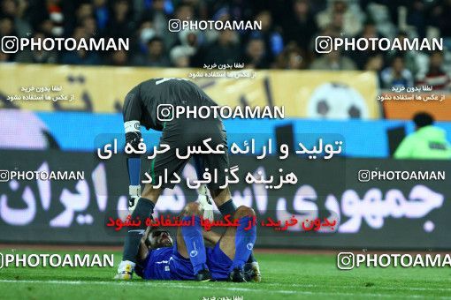 1047714, Tehran, [*parameter:4*], Iran Pro League، Persian Gulf Cup، 2011-12 season، First Leg، Week 14، Esteghlal 3 v 2 Shahin Boushehr on 2011/11/24 at Azadi Stadium