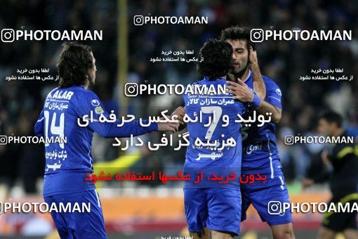 965586, Tehran, [*parameter:4*], Iran Pro League، Persian Gulf Cup، 2011-12 season، First Leg، Week 17، Naft Tehran ۰ v 2 Esteghlal on 2011/12/17 at Azadi Stadium