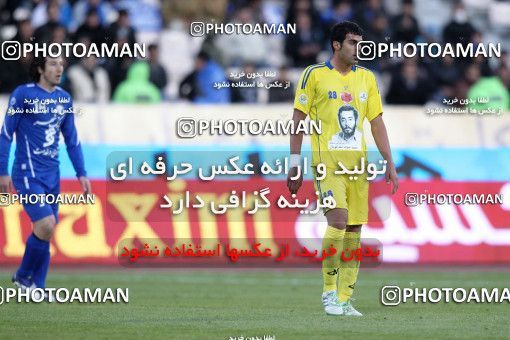 965666, Tehran, [*parameter:4*], Iran Pro League، Persian Gulf Cup، 2011-12 season، First Leg، Week 17، Naft Tehran ۰ v 2 Esteghlal on 2011/12/17 at Azadi Stadium