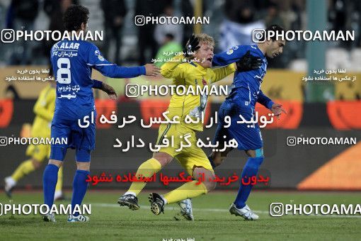 965641, Tehran, [*parameter:4*], Iran Pro League، Persian Gulf Cup، 2011-12 season، First Leg، Week 17، Naft Tehran ۰ v 2 Esteghlal on 2011/12/17 at Azadi Stadium