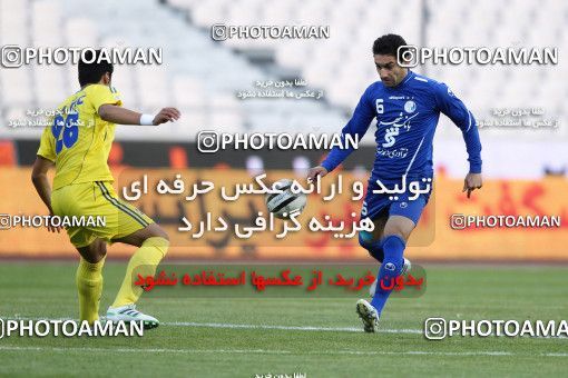 965776, Tehran, [*parameter:4*], Iran Pro League، Persian Gulf Cup، 2011-12 season، First Leg، Week 17، Naft Tehran ۰ v 2 Esteghlal on 2011/12/17 at Azadi Stadium